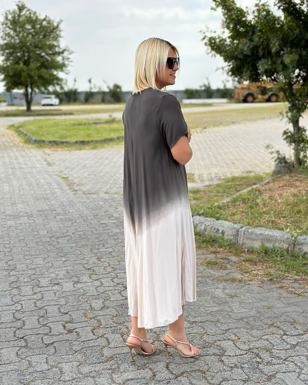 Liora™ – Robe ample aux dégradés de couleurs doux