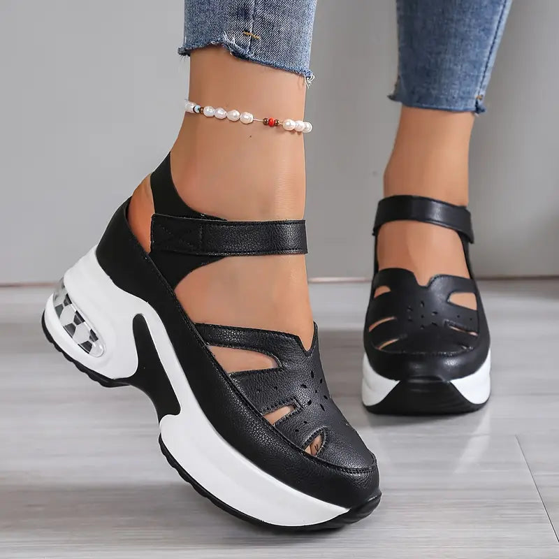 Sandales orthopédiques rembourrées pour femme, offrant un soutien quotidien